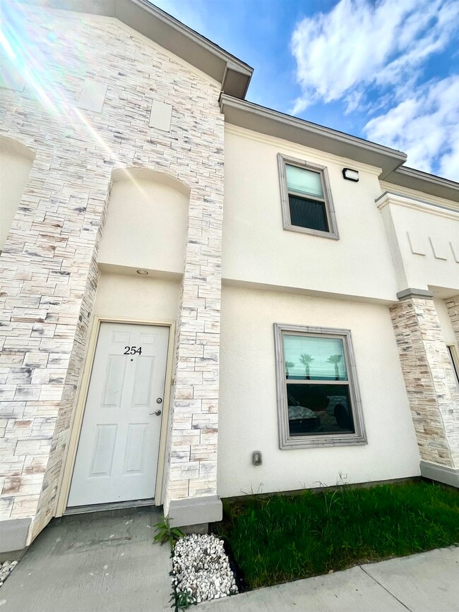 Photo - 7615 Laguna Del Mar Ct Unit 267