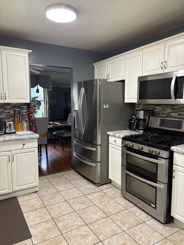 Photo - 1241 E 168th St