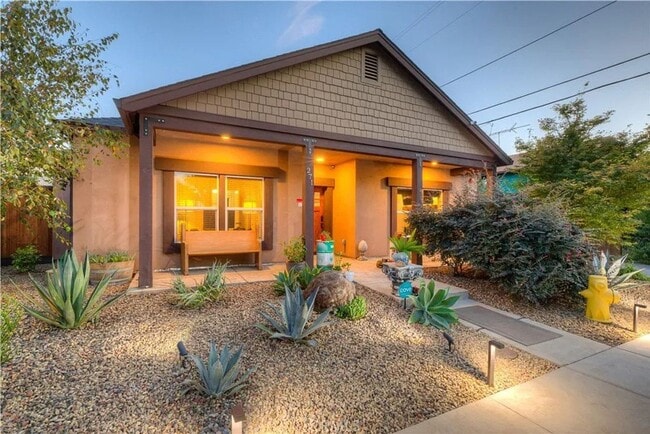 Building Photo - Coming Soon 3Bed 2bath 2016 Build!! One ti...