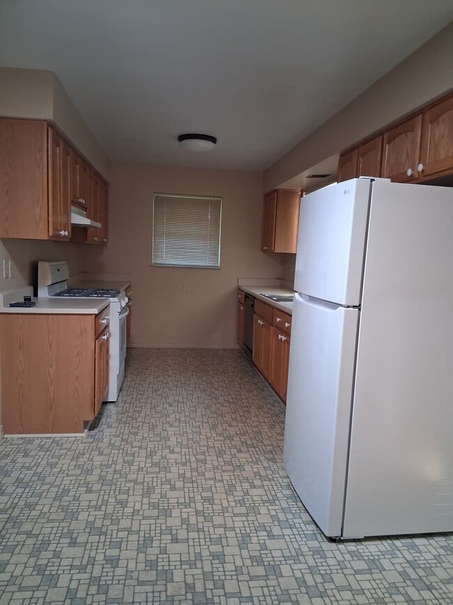 Photo - Quiet yet Accessible! SFH 2-car Garage