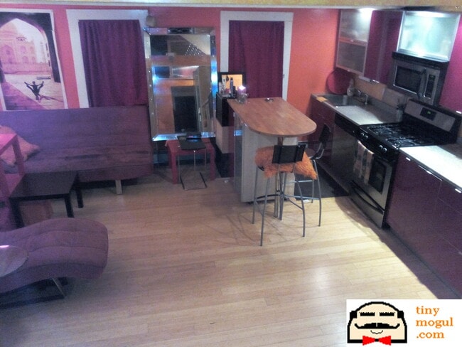 Building Photo - 40 Bristol St Unit 3