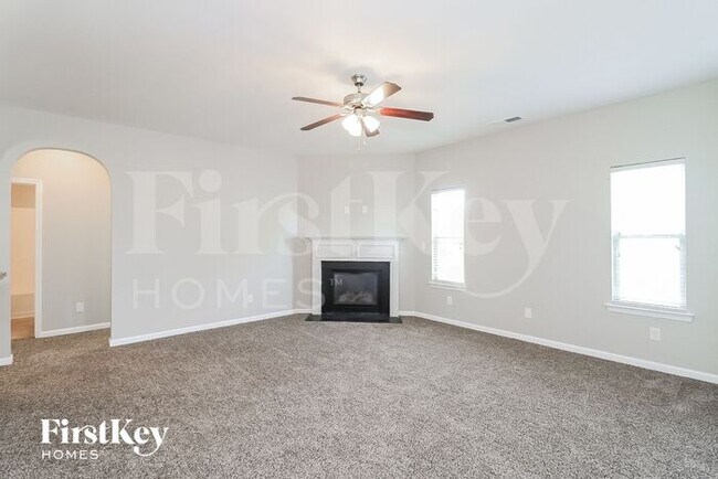 Photo - 7807 Wrotham Cir