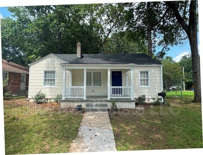 Building Photo - 1939 Washington Rd Rental