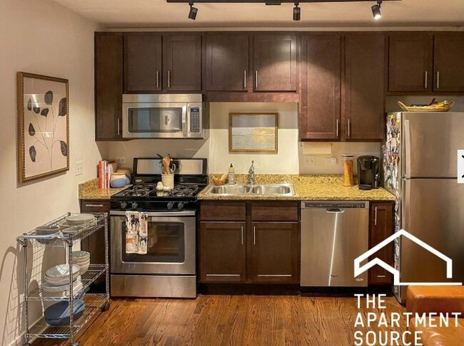 Photo - 1902 N Lincoln Ave Unidad B01