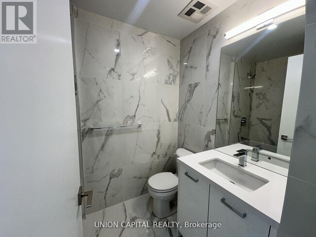 Photo - 195 McCaul St Unit 1411
