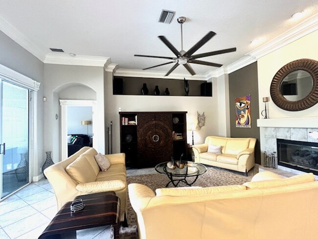 Photo - AVAILABLE May 1- 0CT 31ST .FURNISHED/SEASONAL.  3/2 POOL HOME IN ROSEDALE!