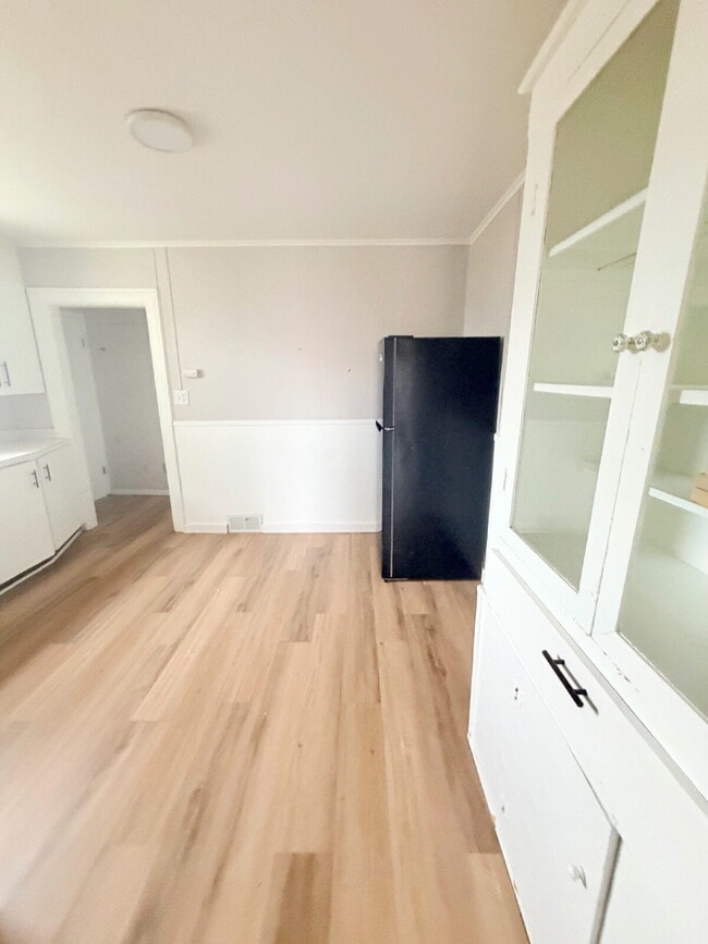 Photo - 721 Lyon St Unit 2