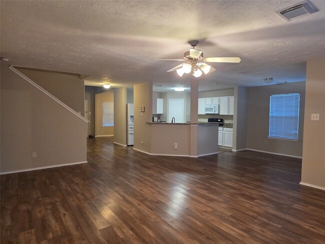 Photo - 19426 Old Barngate Ln