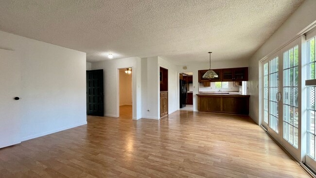 Photo - Updated and Renovated 4 Bedroom in Laguna Lake