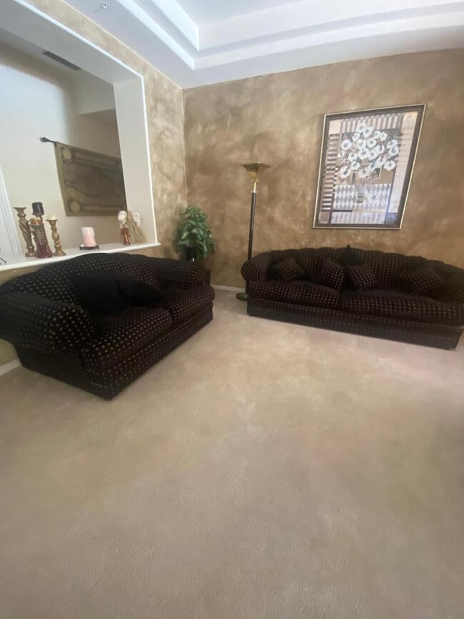 Photo - 6018 E Old W Way