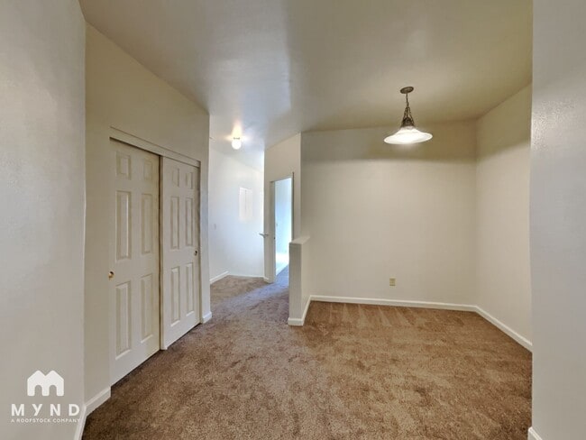 Photo - 900 S Meadows Pkwy Unit 822