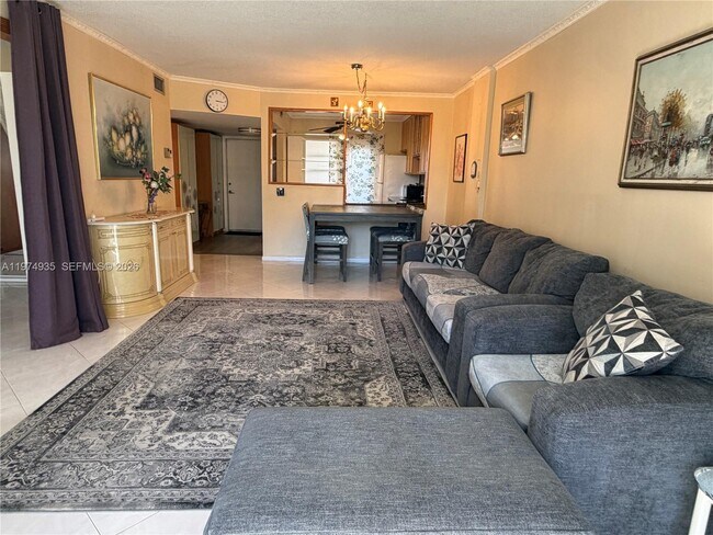 Photo - 3181 S Ocean Dr Unit 305