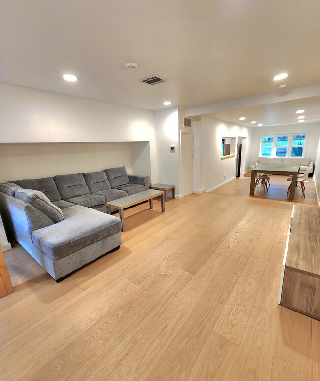 Photo - 380 Box Canyon Rd