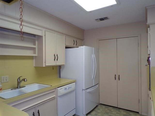 Photo - 151 Riverside Dr