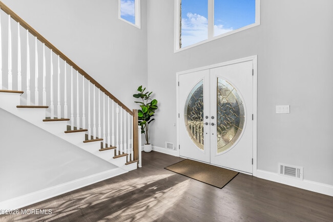 Photo - 3330 Windsor Ave