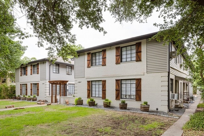 Building Photo - 4017 Prescott Ave