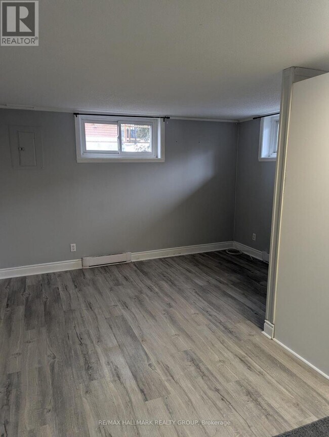 Photo - 871 St Jacques St