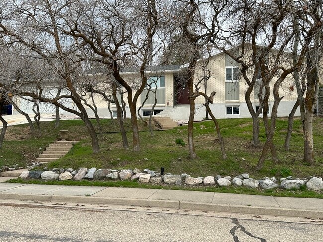 Photo - 1268 E 5600 S Unit B