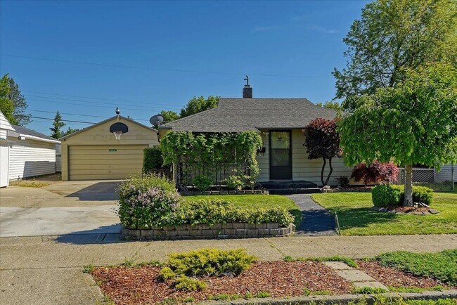 Photo - Beautiful 3bed/2 bath home in the heart of Shadle Park - coming soon