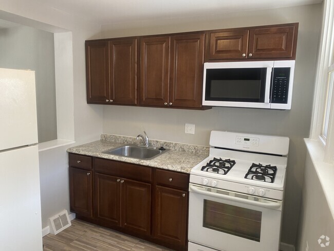 Building Photo - 3241 Edgemont St Rental