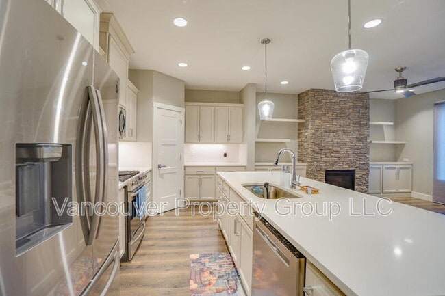 Photo - 11805 NE 108th St