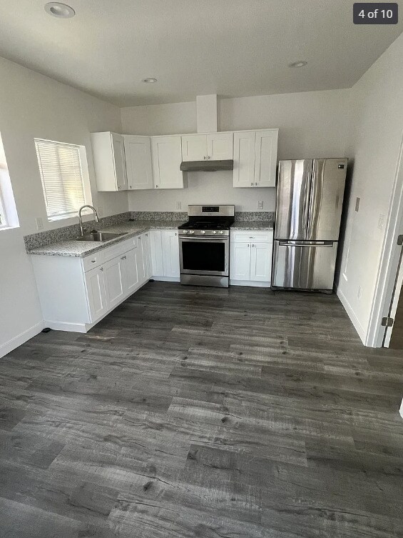 Photo - 7501 S Hobart Blvd