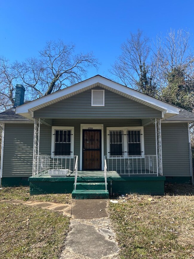 Two Bedroom Home in Chattanooga - Two Bedroom Home in Chattanooga