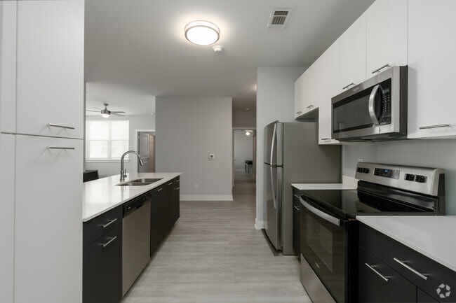 4BR, 4BA - 1,516SF - Kitchen