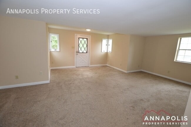 Photo - 536 Tepper Rd