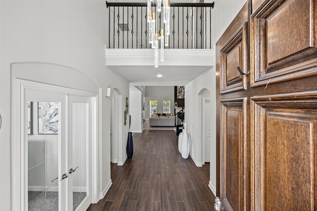 Photo - 2823 Skerne Forest Dr