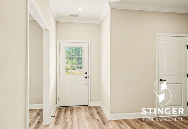 Photo - 14 Los Robles Rd