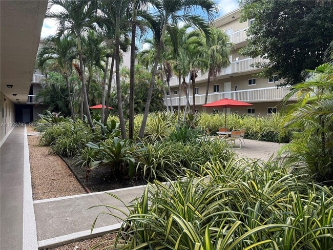 Photo - 7720 Camino Real Unidad E407