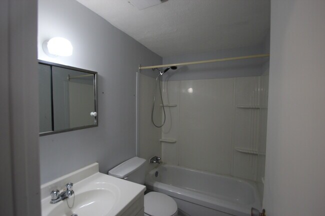 Photo - 22 8 St Unit 1