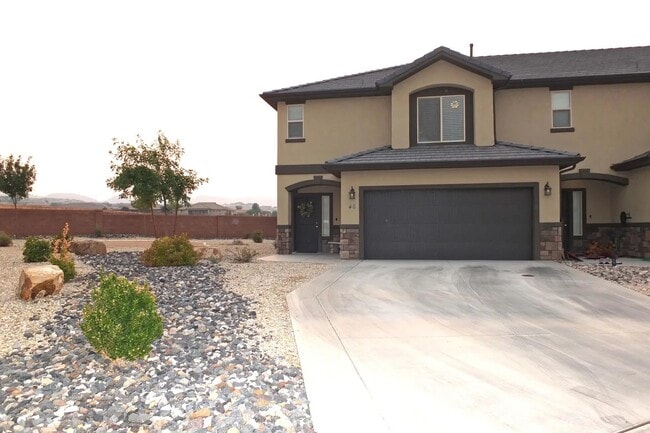 Building Photo - 1001 W Curly Hollow Dr Rental