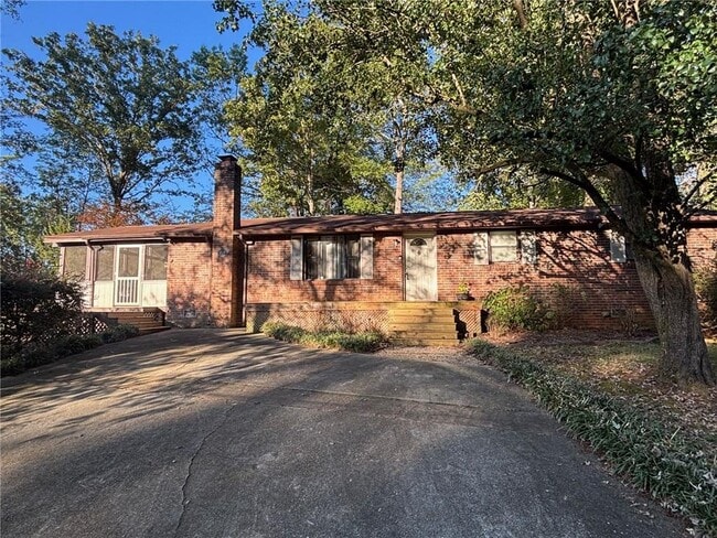Building Photo - 209 Evans Cook Ct