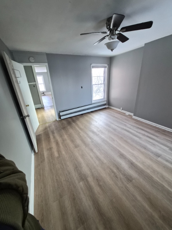 Photo - 540 Niagara St Unit 1