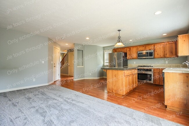 Photo - 18180 SE Bush Terrace
