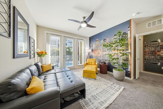 Photo - 1702 W Cleveland St Unit 204