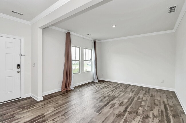 Photo - 8315 Flint Hill Dr