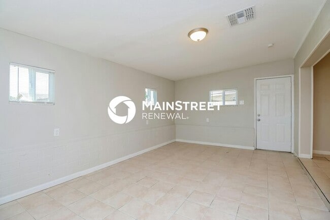 Photo - 5 Bedroom Pet-Friendly Home in PHOENIX, AZ...