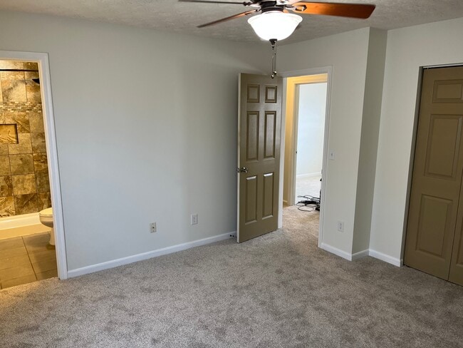 2435 Hilliard Dr