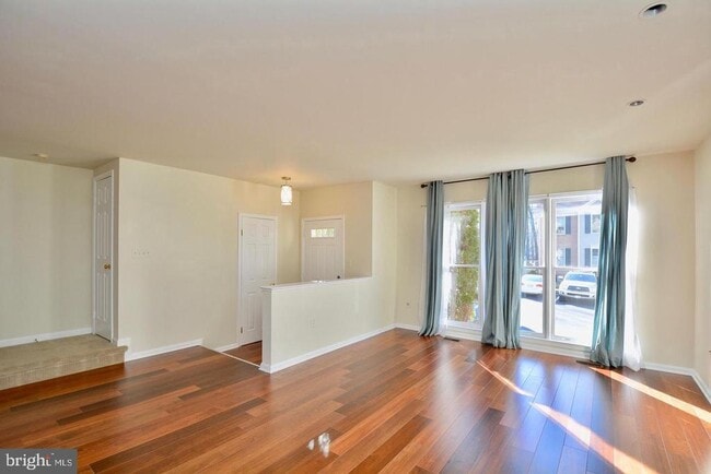 Building Photo - 7209 Burton Hill Ct