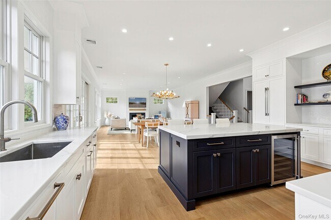 Photo - 165 Oneck Ln