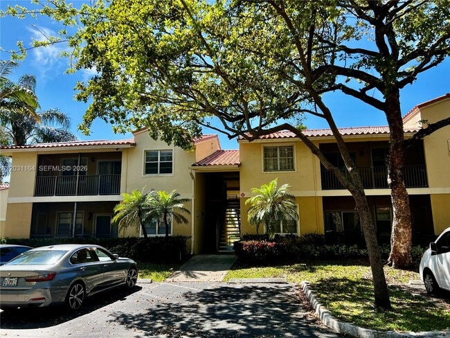 Building Photo - 1239 SW 46th Ave Unit 905
