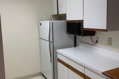 Kitchen - 1732 W Abingdon Dr Unit 201