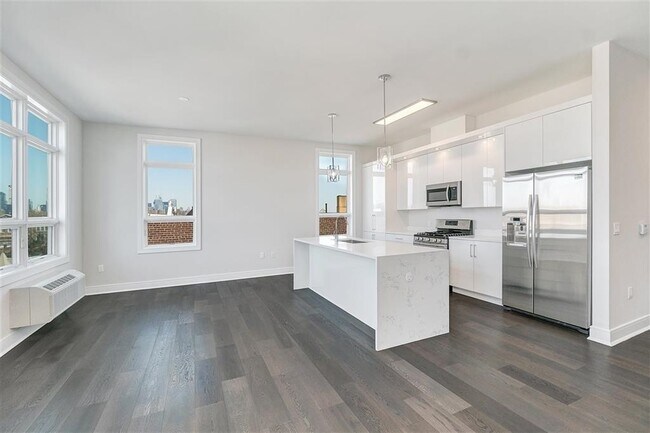 Photo - 119 Peter St Unidad 604