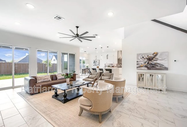 Photo - 4739 Legendary Dr