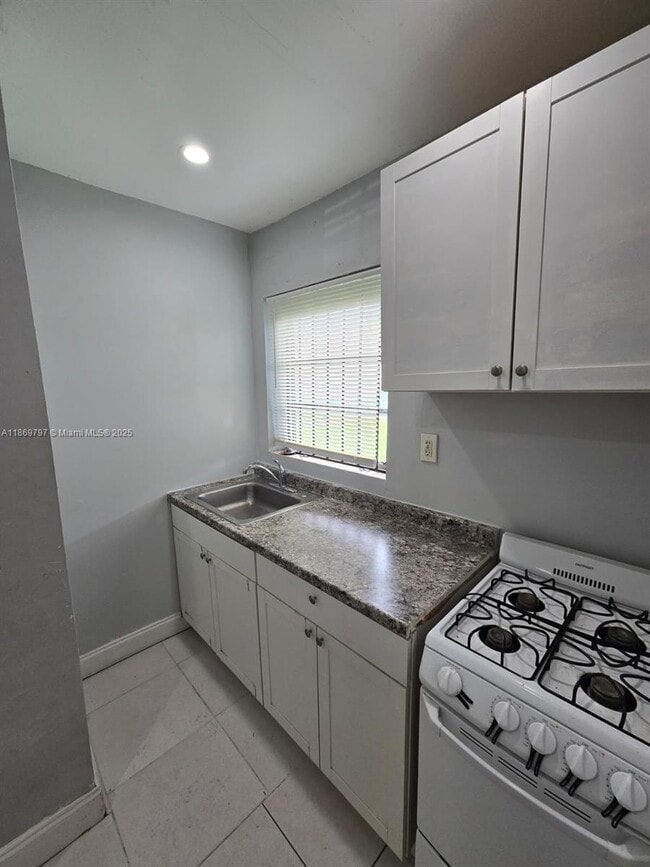 Photo - 1437 NE 110th Terrace Unidad 1