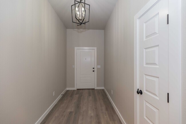 Photo - 1807 Moon River Rd