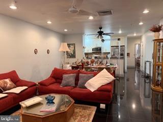 Photo - 736 S 8th St